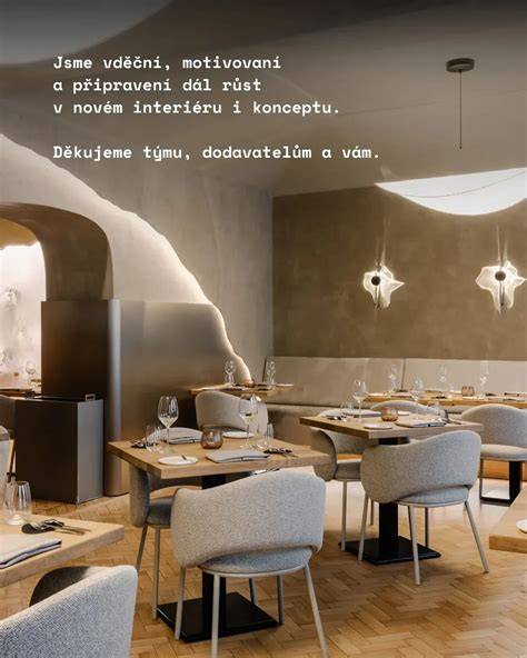 detailní zátiší a rytmické linie v sochářství