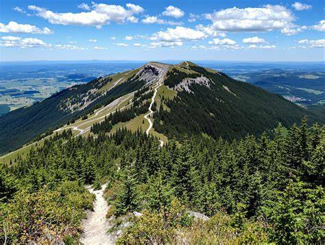 turistické trasy Beskydy okolí Visalaje