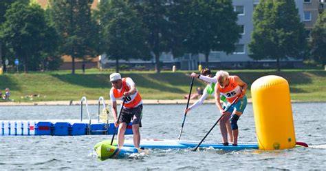 paddleboardisté a bezpečnost na vodě