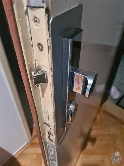 detaily zámku a vložky