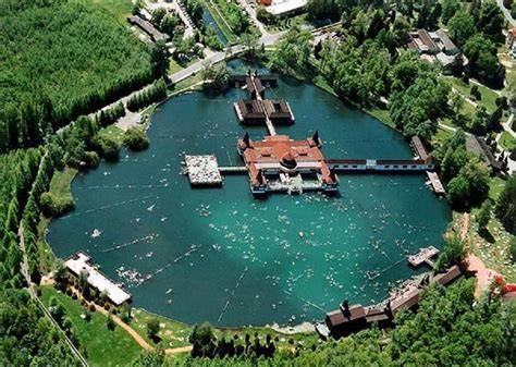 termální jezero Hévíz mapa destinace