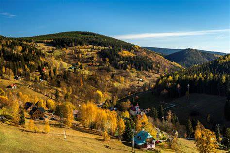 krkonošská krajina a Medvědín
