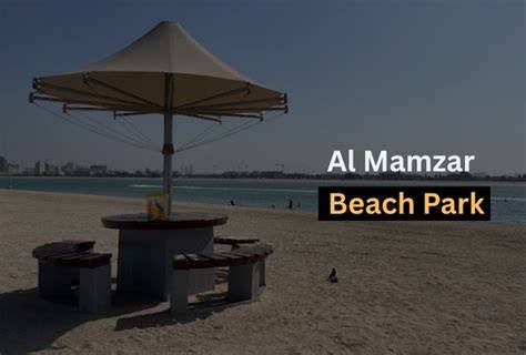 Al Mamzar Beach Park rodinný den u moře