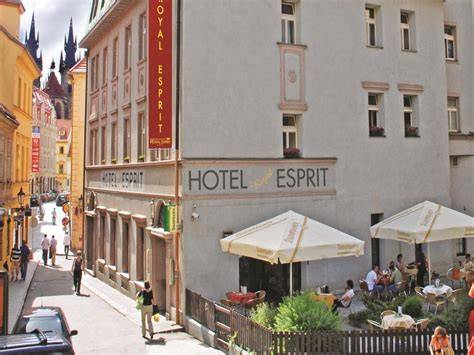 Pražské historické památky v okolí EA Hotel Royal Esprit