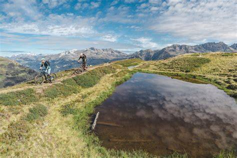 Alps Epic Trail a výhledy z Jakobshornu