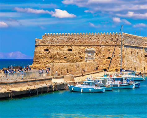 Heraklion historické centrum a přístav